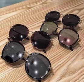 墨镜