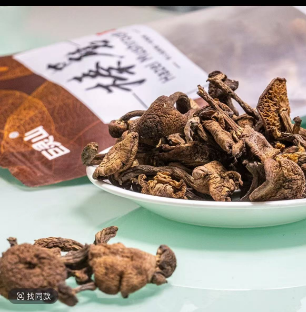巨灵山500克黑木耳